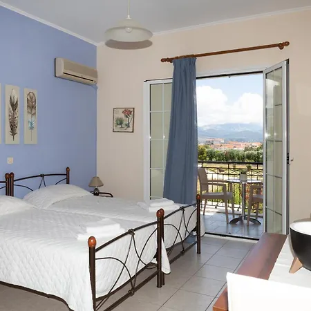 Aspasia Apartment *